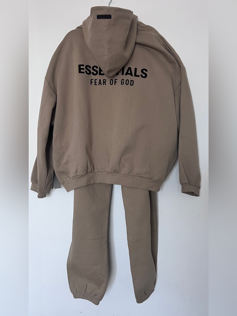 Fear of God Essentials Hoodie & Sweatpants Set - Taupe